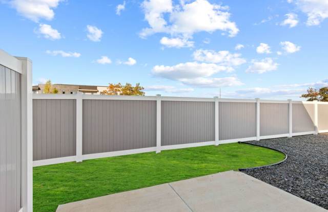 212 South Woodlawn Lane - 1