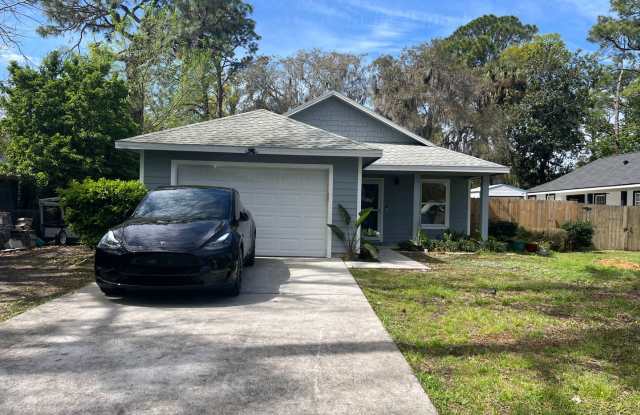 Beautiful St. Augustine Single Family Home - 348 Fortuna Avenue, St. Johns County, FL 32084