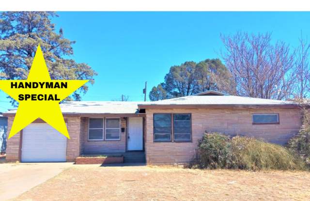 Photo of Handyman Special $0 First Month's Rent / $0 Deposit at move-in “You fix, you SAVE BIG!!” Contact Mayshell for details: 806 704-3055 ext 2