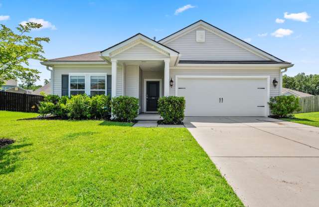 1 story 3 bedroom home in Brickhope Plantation Goose Creek SC