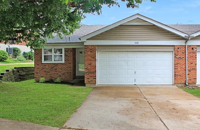 1021 Ridgeway Meadow Drive - 1021 Ridgeway Meadow Drive, Ellisville, MO 63021