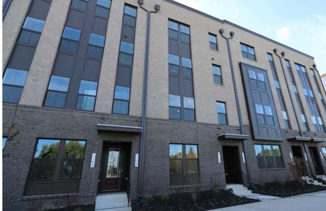 117 E CROMWELL Street unit: A