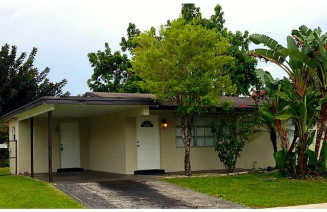 5264 SW 94th Ave - 5264 Southwest 94th Avenue, Cooper City, FL 33328