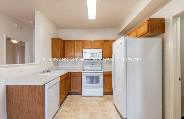 2141 Legacy Ridge View - 1