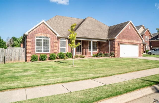 5211  S 43rd  ST - 5211 South 43rd Street, Rogers, AR 72758