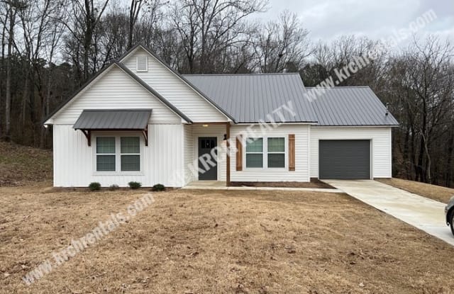 280 Grove Street - 280 Grove Street, Springville, AL 35146