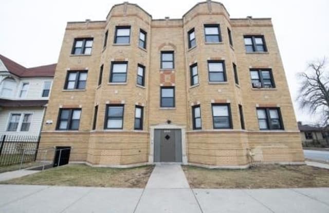 Photo of 7057 Princeton Englewood Apartments