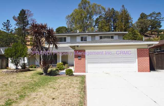 1737 Las Gallinas Ave