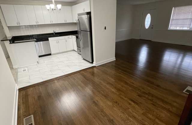 6617 Stagecoach St. Springfield, VA 22150