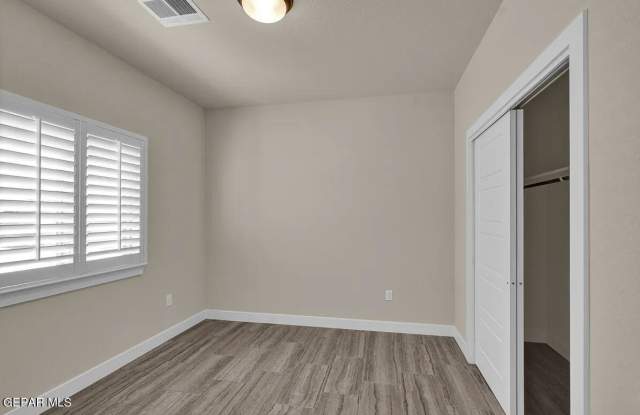 740 Paseo Dulce Avenue