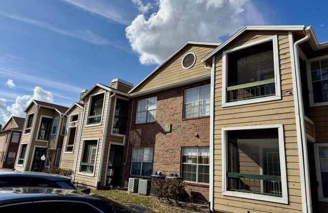 5533 CHRISHIRE WAY UNIT F-207