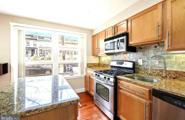Photo of 610 JEFFERSON Street NW unit: 101