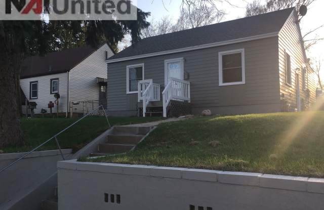 Photo of Three bedroom, two bathroom home for rent