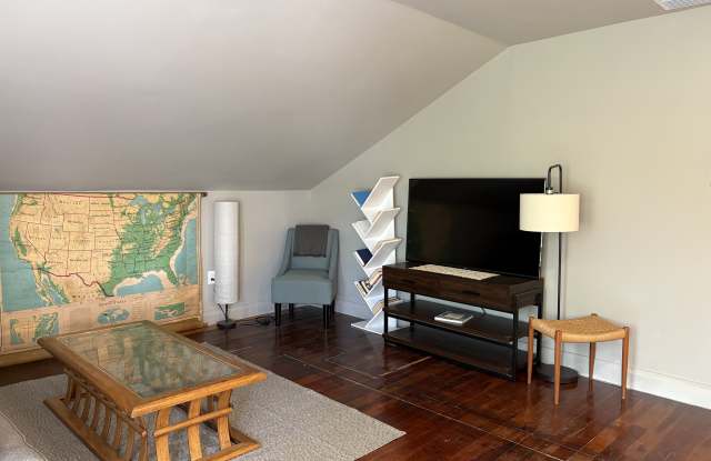 6405 North 15th Street