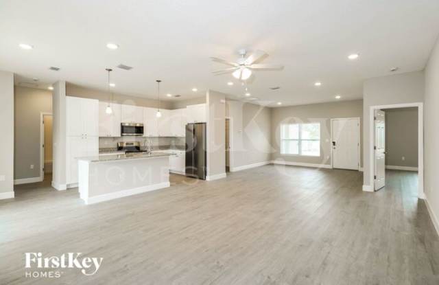 670 Weaver Road Southwest