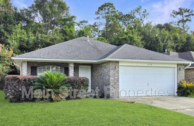 690 Mozingo Lane