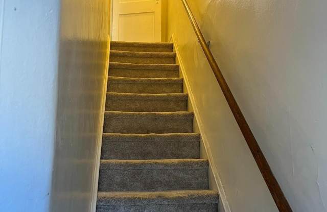 1630 CONLYN Street unit: 2