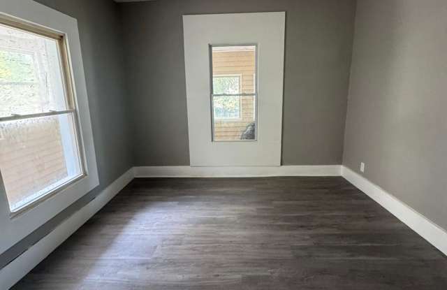 1123-25 Cannon Street - 1