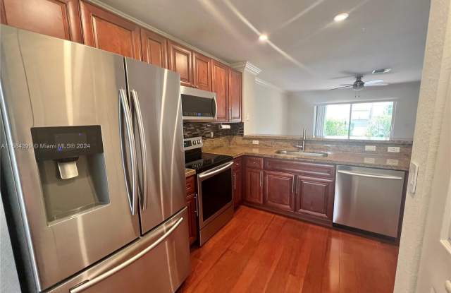 2621 SW 100th Ave