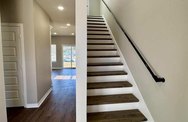 1523 Owens Ave Unit 102