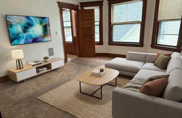 110-112 Pixlee Place