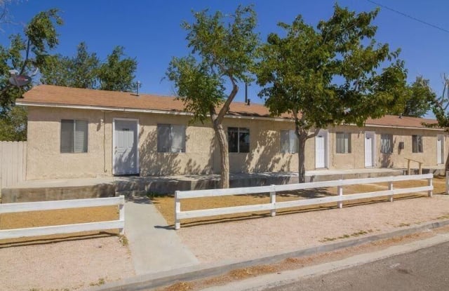 1834 Elm Street - 1834 Elm Street, Rosamond, CA 93560