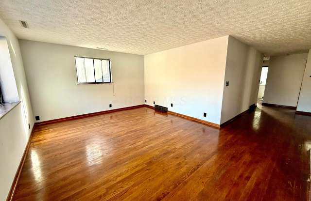 295 E Whittier Street unit: 293