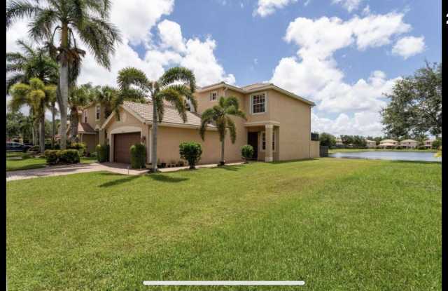 7810 Parsons Pine Dr