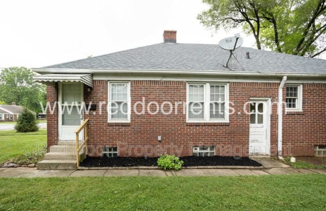 5879 Rosslyn Ave - 5879 Rosslyn Avenue, Indianapolis, IN 46220