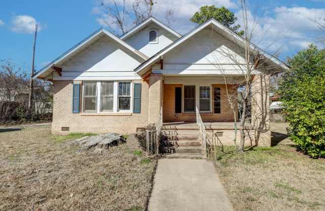 Photo of 3 bedroom 1.5 Bathroom House in Texarkana, AR