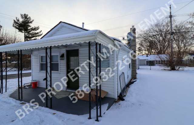 1 Bed, 1 Bath House In Rochester Hills