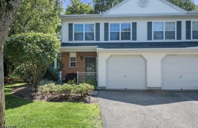 45 Maple Ln - 45 Maple Lane, Mount Arlington, NJ 07856