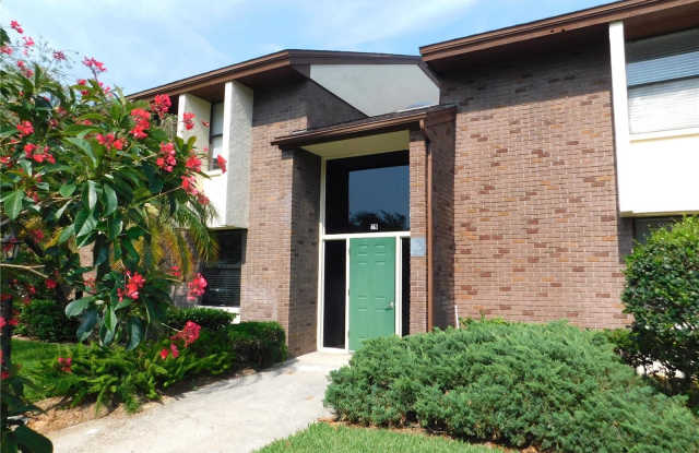 204 CARYL WAY