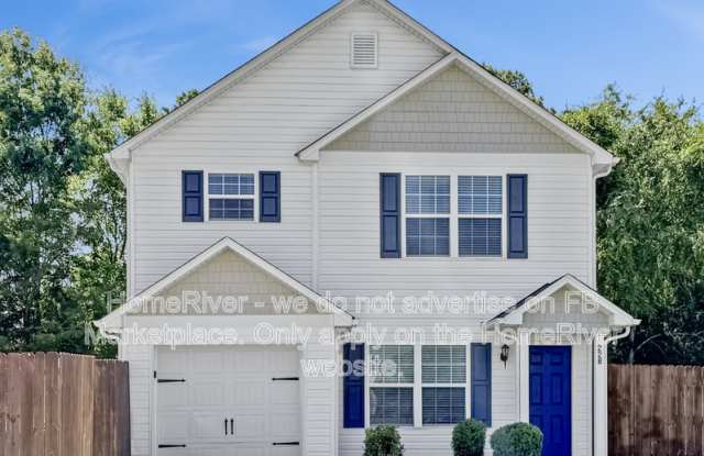 228 Hollybrook Ct