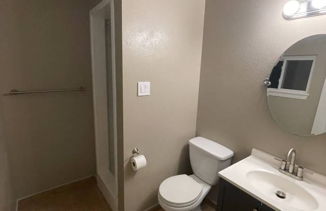 1209 West Copper Avenue