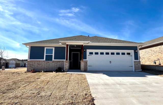 Brand New Construction 4 Bedroom 2 Bathroom 2 Car Garage Home in Oakdale School District photos photos