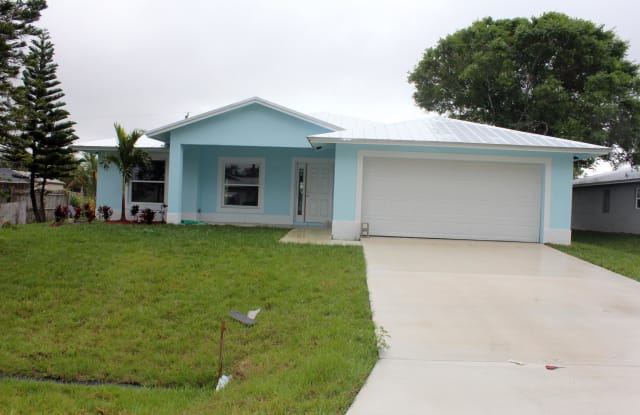 374 SE Husted Terrace N - 374 Southeast Husted Terrace, Port St. Lucie, FL 34983