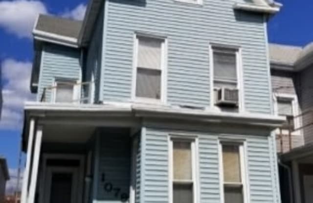 1079 William Street - 1079 William Street, Elizabeth, NJ 07201