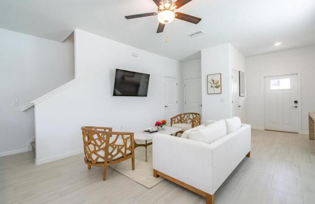 16632 Ancient Mariner Lane