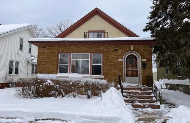 1021 Hayes Avenue - 2