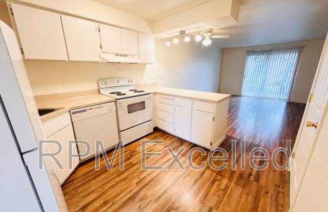 Photo of 638 M St NE