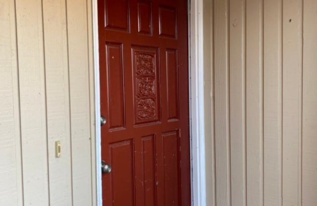 1199 SE 9th Ave #303