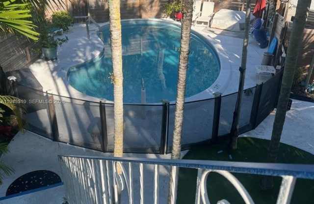 Photo of 225 SE 16th Ave