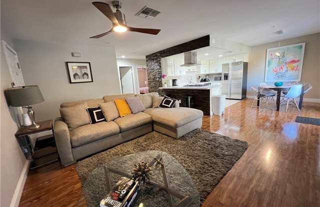 Photo of 6611 Tropicana