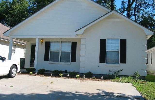 3 Bedroom/2 Bath Home in Valdosta photos photos