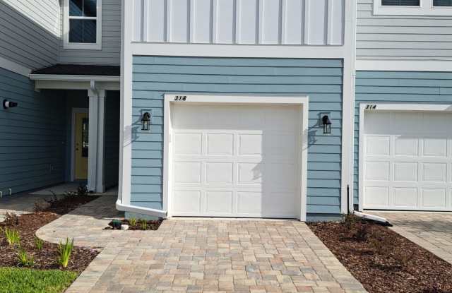 318 Brandon Lakes Drive
