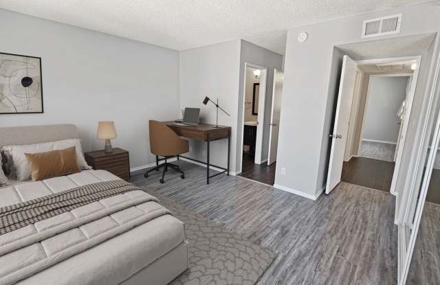 9928 Sepulveda Blvd unit: 5