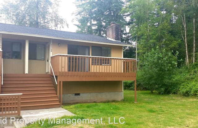 3270 Goldmaur Ct SE Unit B - 3270 Southeast Goldmaur Court, Parkwood, WA 98366