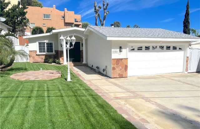 Photo of 21541 Yucatan Avenue
