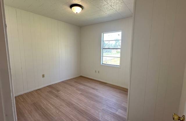 COMING SOON -- 2-bedroom, 1 bathroom Apartment Available in Rayne!